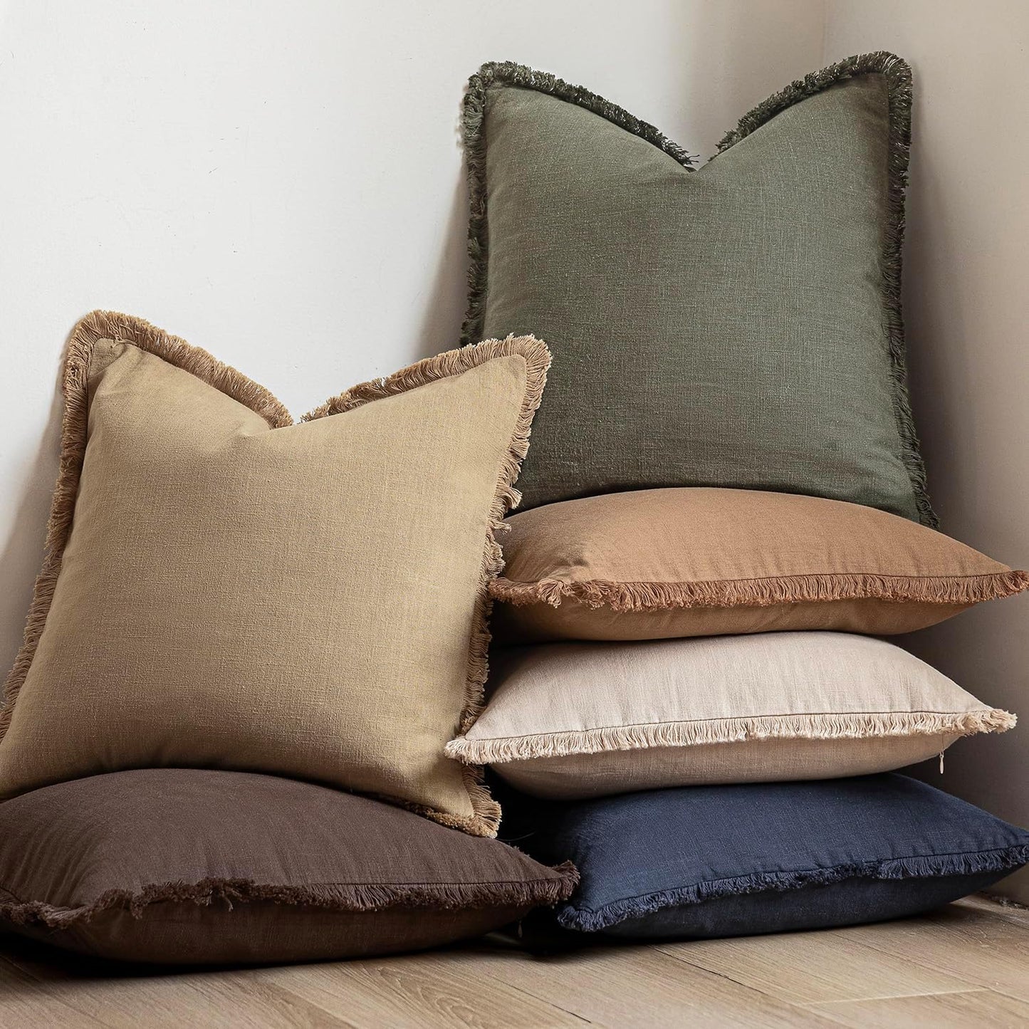 Foindtower Set of 2 Decorative Linen Fringe Throw Pillow Covers Boho Farmhouse Cushion Cover with Tassels Soft Accent Pillowcase for Couch Sofa Bed Living Room Home Decor,16×16 Inch,Reddish Brown
