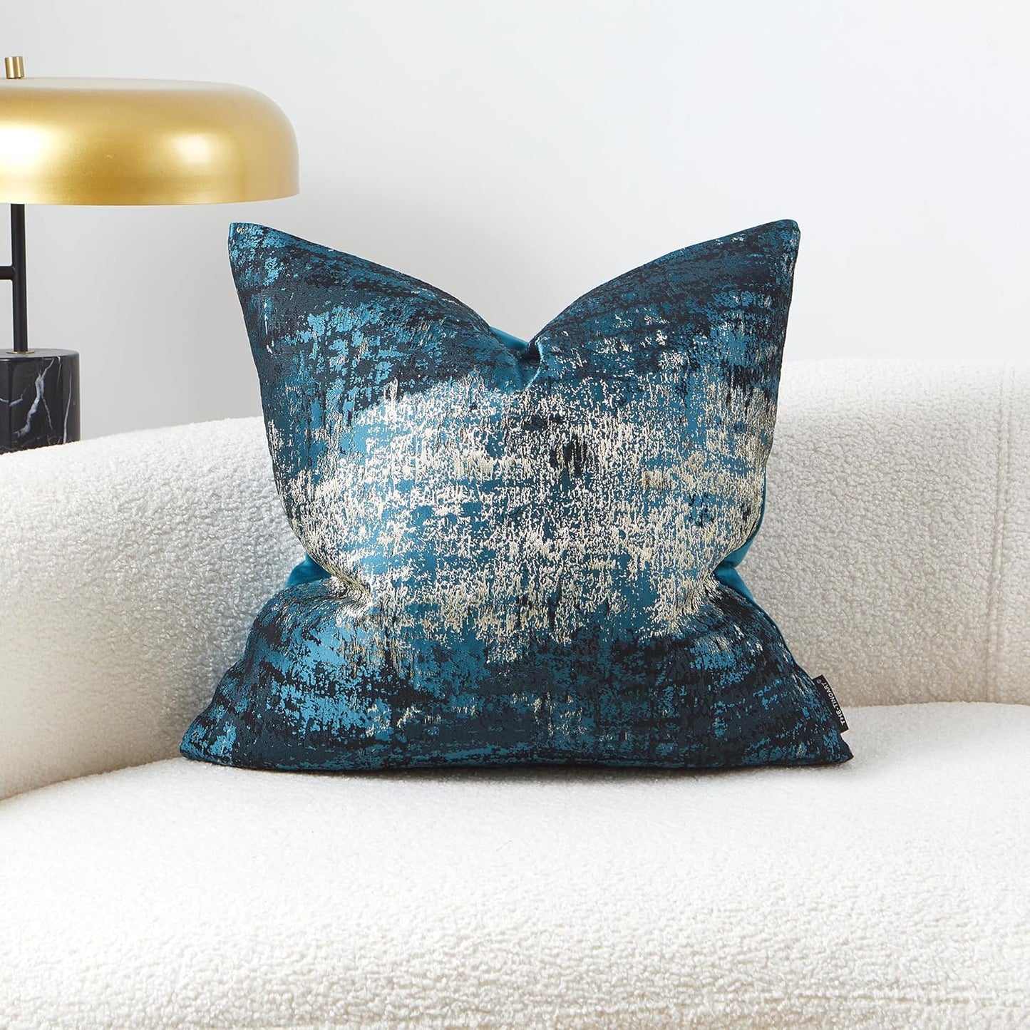 THE-TINOART Teal & Gold Embroidered Jacquard Pillow Cover 20x20 Inches - Luxury Reversible Decorative Throw Pillow Cover with Gold Thread & Velvet Backing, Elegant Holiday Home Decor