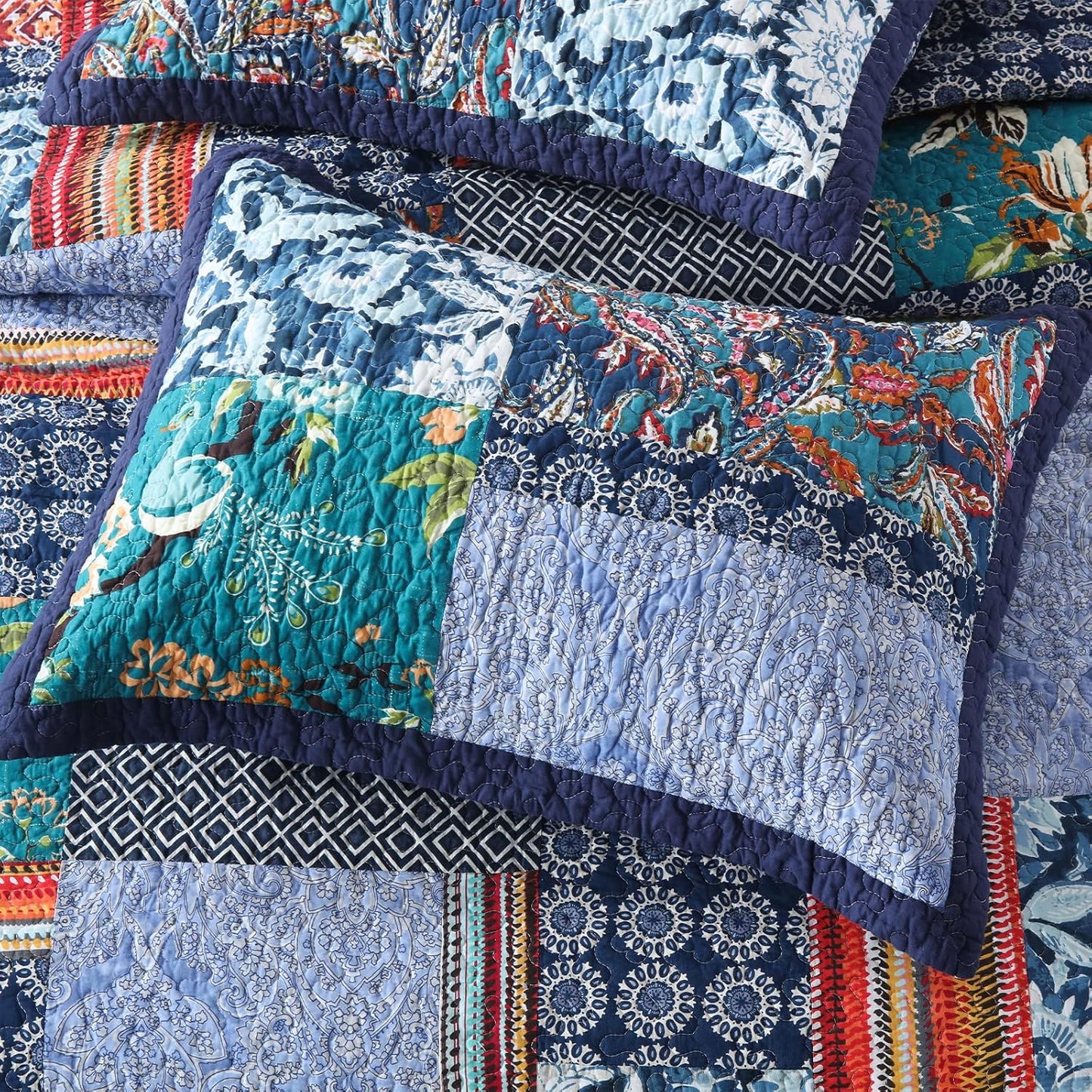 Yvooxny Queen Quilt Set Reversible Lightweight Bohemian Paisley Patchwork Cotton Quilted Bedspread Coverlet Set 3-Piece Bedding Set with Shams for All Seasons, Queen Size, 98 * 90 Inches