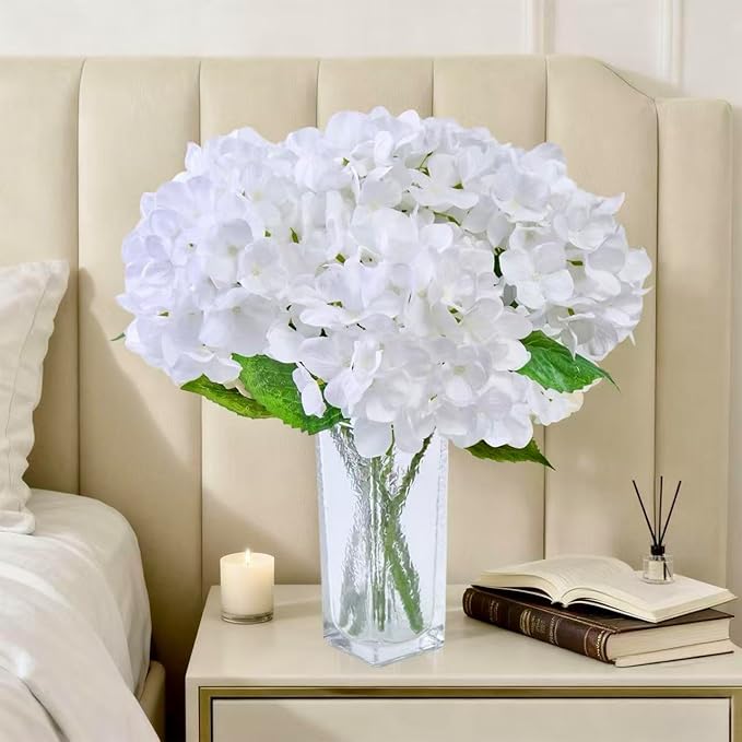 Artificial Flower Hydrangea Fake Hydrangea, Used in The Center of The Family Bathroom Desk Shelf or Wedding Bouquet Decoration, Contains 6 White Branches