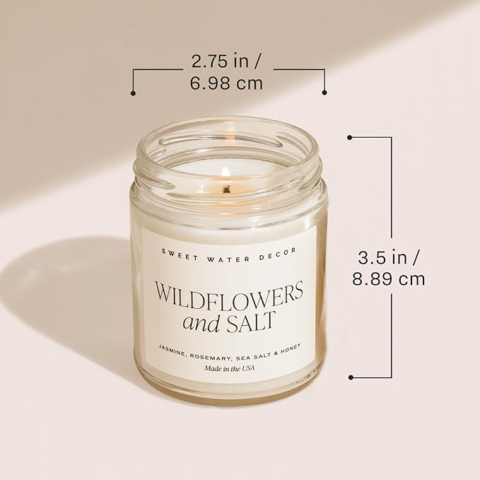 Sweet Water Decor Pumpkin Spice Candle - Fall Candles with Pumpkin, Clover, Cinnamon & Vanilla Scent for Home - Autumn Candle with 40 Hours Burn Time - 9Oz Gold Lid Clear Jar Cozy Soy Candles