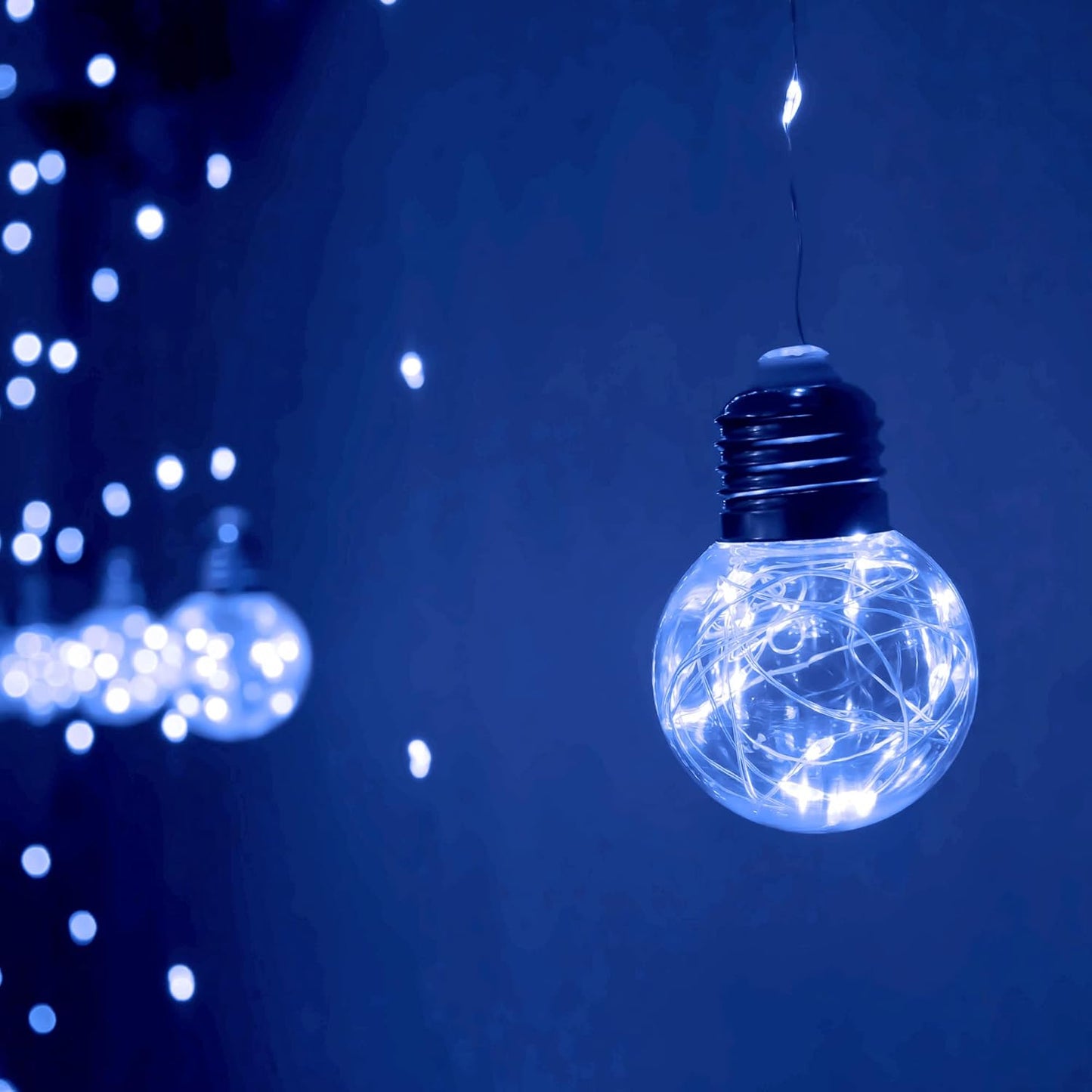 YOLIGHT Wishing Ball Curtain Lights 200 LED Window Curtain String Lights with Remote, USB Battery Powered Twinkle Globe Fairy Lights for Wedding Party Bedroom Christmas Halloween Decoration (Blue)