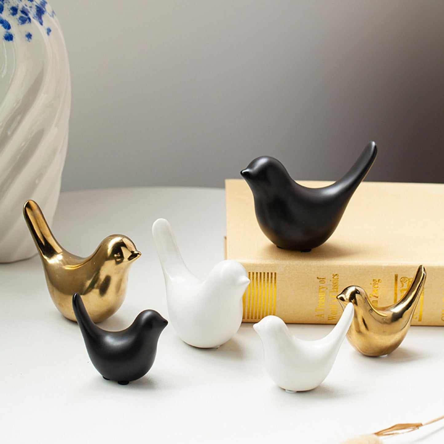 Small Animal Statues, Gold Bird Figurines Home Decor, Modern Home Decorative, Ceramic Decor for Office Desktop, Bookshelf, Bedroom, Living Room, Cabinets (Gold 2 Pcs)