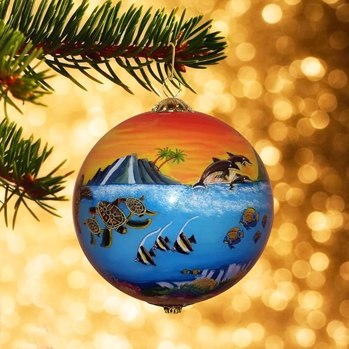 Collectible Hawaiian Family Vacation Christmas Ornament Aloha (FV/K)