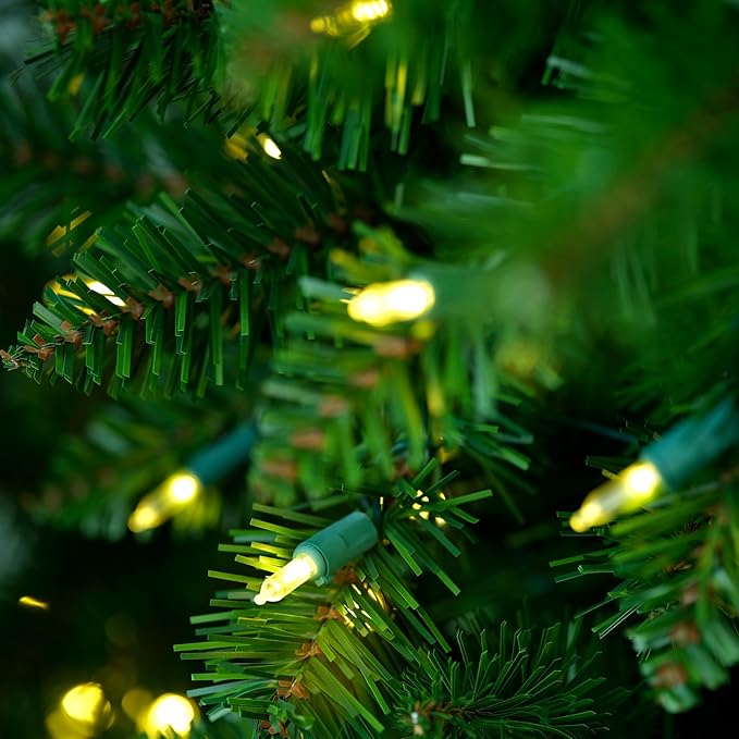 YULETIME 6.5ft Pre-Lit Christmas Tree, Hinged Green Artificial Holiday Decorative Tree with UL Listed 300 Warm White LED Christmas Lights (6.5' Warm White)
