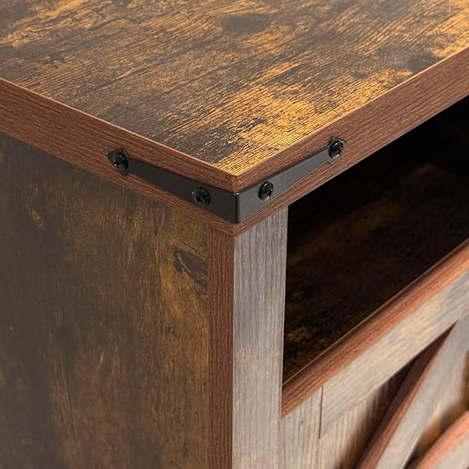 Brown Farmhouse Nightstand Set of 2, Rustic End Table with Barn Door and Shelf, Bedside Table with Charging Station for Living Room, Bedroom