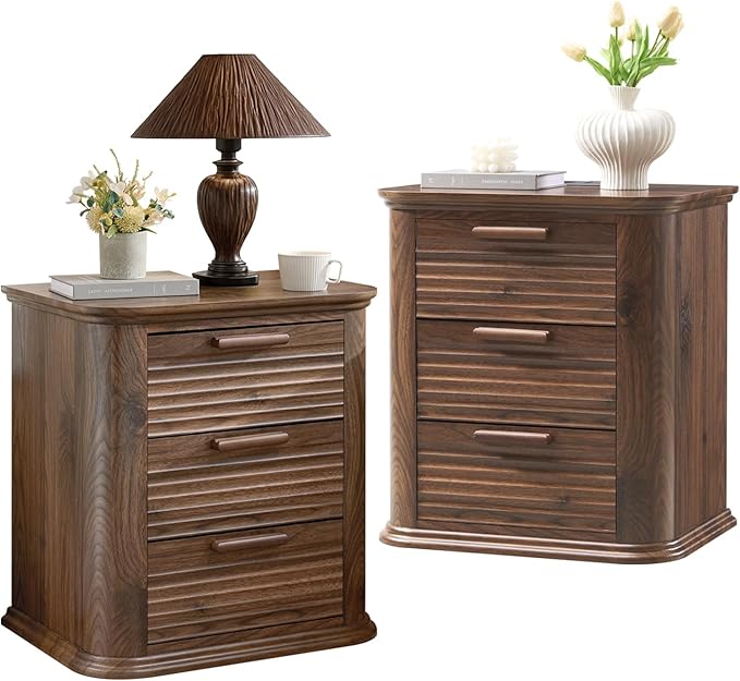 Okvnbjk 22" Wide Fluted Nightstand Set of 2 with Charging Station, Modern End Table for Living Room, Bedroom, Home Office, Wood Curved 3 Drawer Dresser, Large Bedside Tables, Dark Walnut