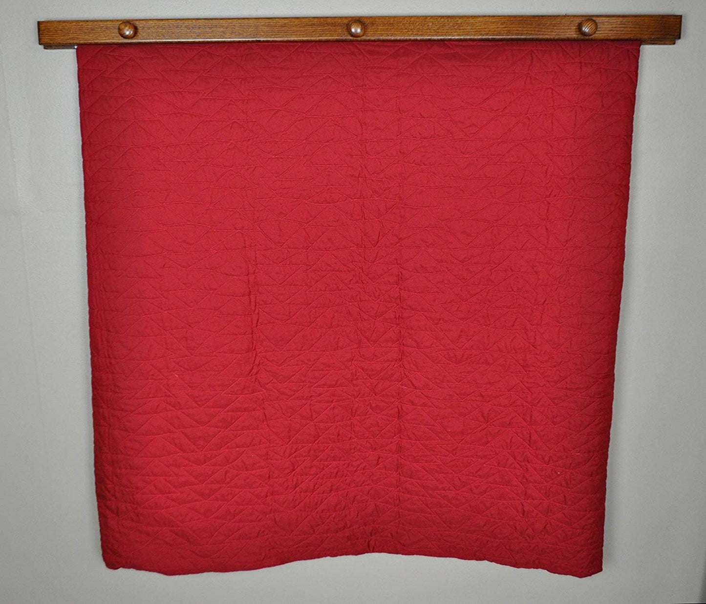 RRD Quilt Hanger for Wall for Display (30") Amish Made Wooden Quilt Rack Wall Mount - Rustic Tapestry Quilt Wall Hangers (Maple Wood, Natural Stain, 30" Long)