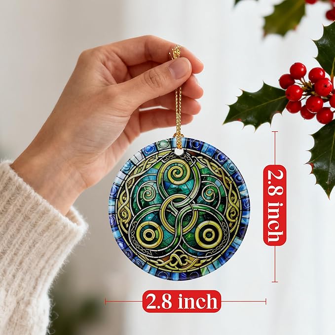 Celtic Triskelion Ornament – Christmas Ornament, Christmas Tree Decoration & Perfect Holiday Decoration | Irish Gift, Housewarming Gift, Gifts for Women, Gifts for Celtic Culture Lovers