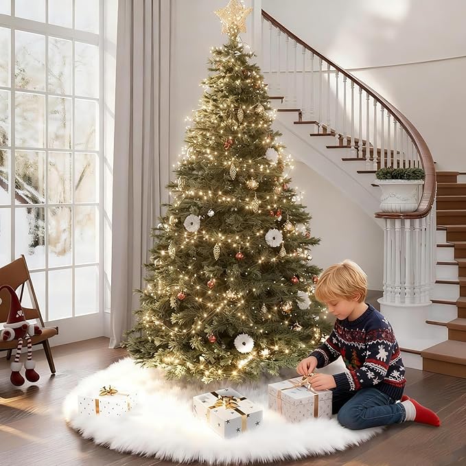 60 Inch Large Christmas Tree Skirt Faux Fur Snow White Plush Tree Mat Base Cover for Merry Christmas Party Holiday Home Indoor Xmas Tree Decorations