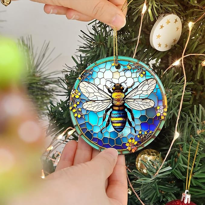 Christmas Bee Keepsake Ornament - Bee Lovers Gifts - Animal Lovers Ornaments