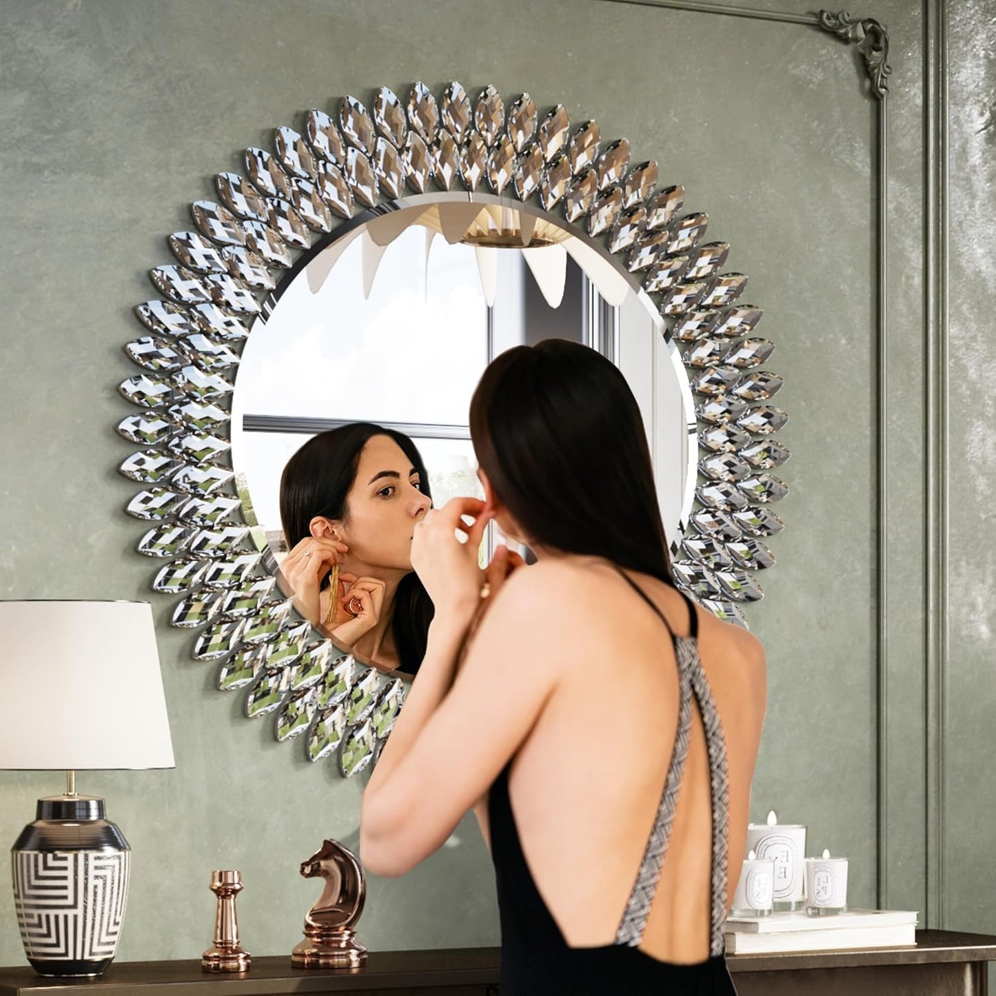 Kelly Miller Jeweled Mirror for Wall, 28 Inch Round Luxury Mirror with Sparkling Diamonds Beveled Modern Wall Decor for Bathroom, Living Room, Bedroom, Hallway