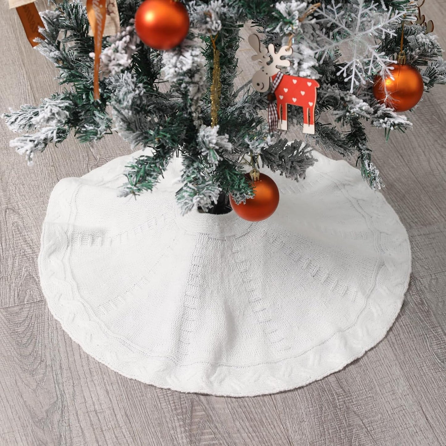 Mini White Tree Skirt,21 Inches Knitted Christmas Tree Skirt,Christmas Tree Decorations, Farmhouse Christmas Decor Xmas Holiday Home Party Decorations