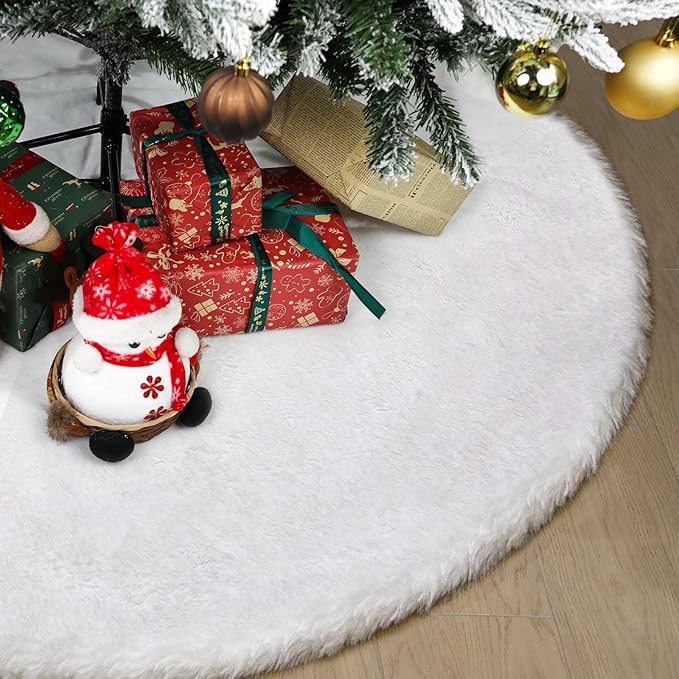 72 Inch Faux Fur Christmas Tree Skirt - Premium White Plush Tree Skirt for 7.5-12 Ft Trees