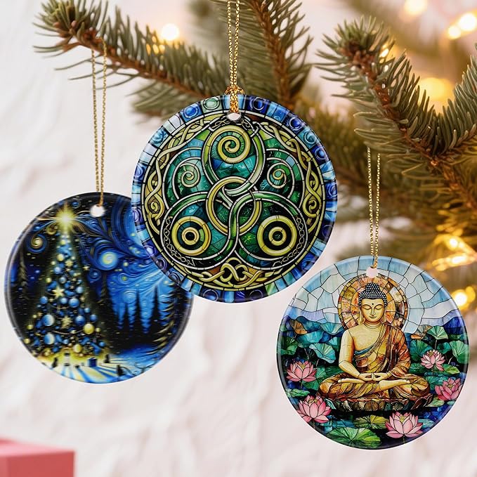 Celtic Triskelion Ornament – Christmas Ornament, Christmas Tree Decoration & Perfect Holiday Decoration | Irish Gift, Housewarming Gift, Gifts for Women, Gifts for Celtic Culture Lovers