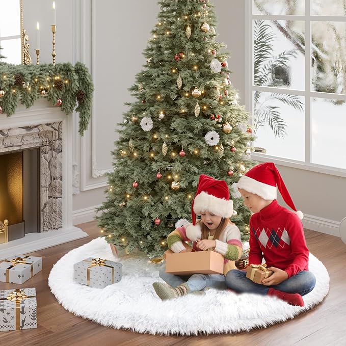 60 Inch Large Christmas Tree Skirt Faux Fur Snow White Plush Tree Mat Base Cover for Merry Christmas Party Holiday Home Indoor Xmas Tree Decorations