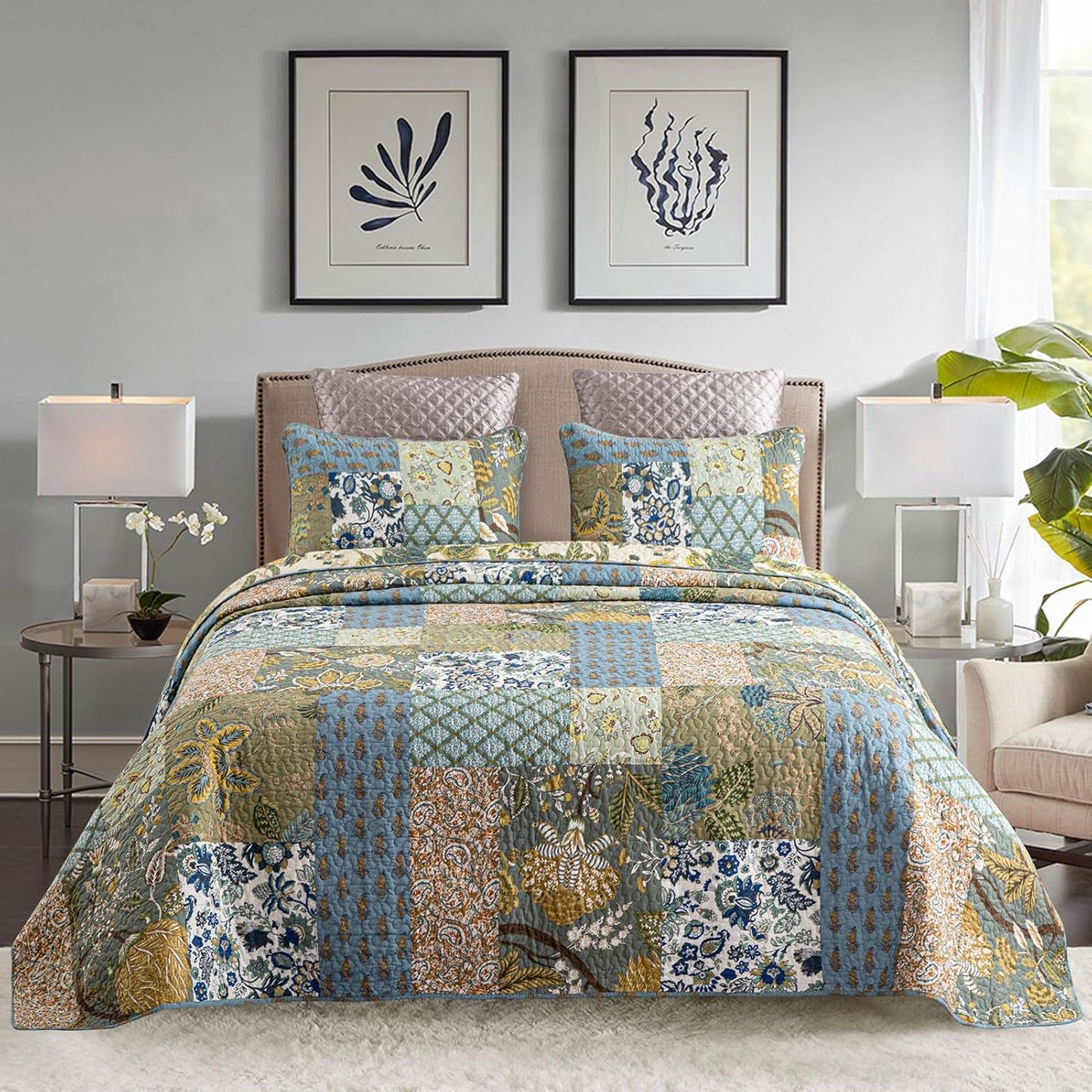 YAYIDAY Oversized Queen Quilt Patchwork Bedspreads (110x118 Inch) - 100% Cotton Reversible Breathable Green Leaves Quilted Coverlet with Pillow Shams for All Seasons