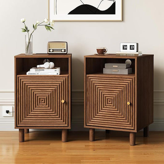 RoyalCraft Nightstand Set of 2, Modern Side Table with Charging Station, Accent End Table with Solid Wood Legs, Bedside Table for Bedroom, Entryway, Brown