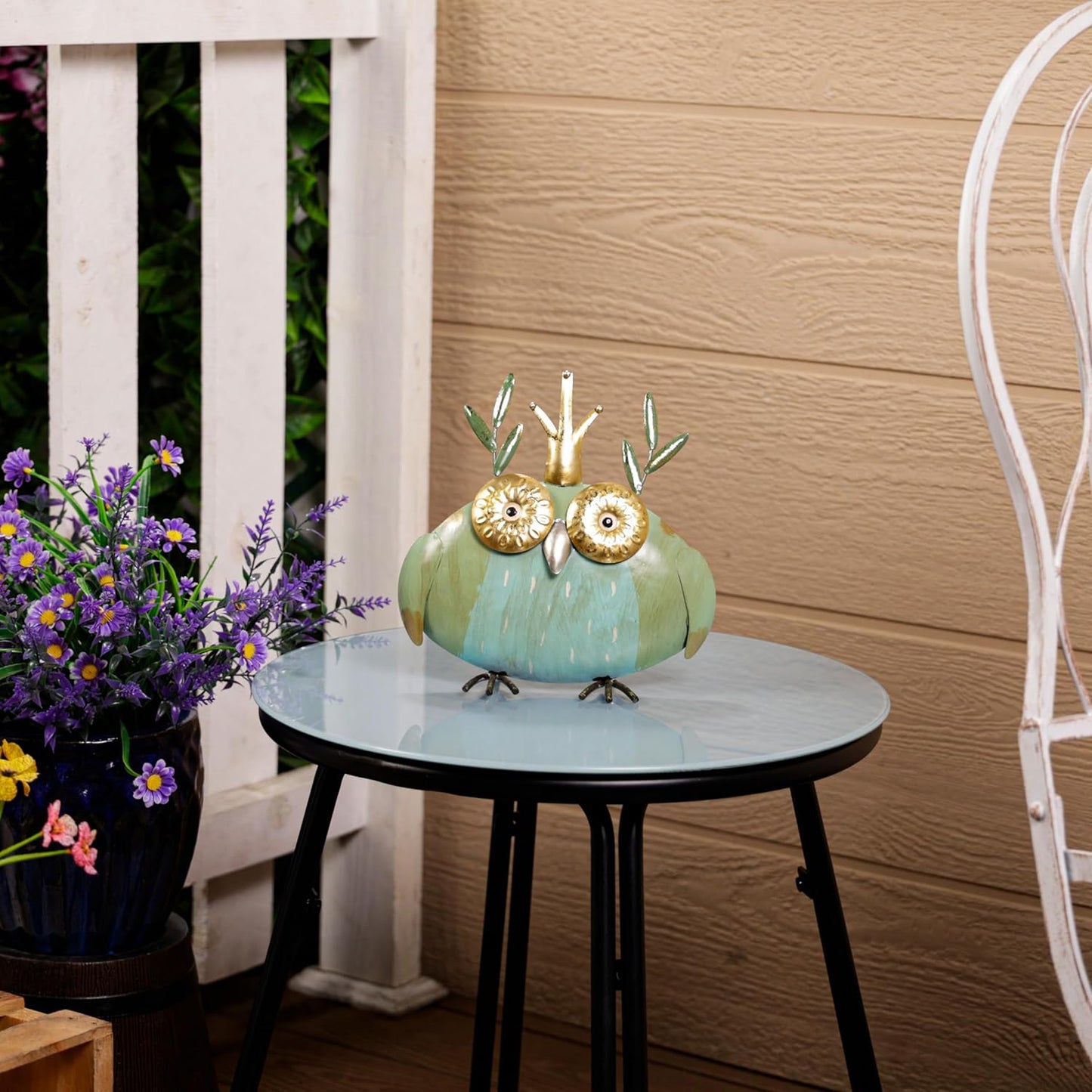 Alpine Corporation MCC808HH Metal Owl Queen, Whimsical Animal Outdoor Décor for Patio, Lawn & Garden, 8"H, Multicolor