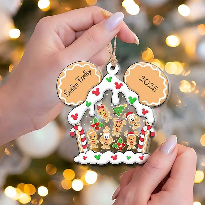 Personalized Family Christmas Ornament 2025 - Gingerbread House Keepsake Ornament - Family Custom Shaker Ornaments - Xmas Tree Decoration - Gifts for Christmas