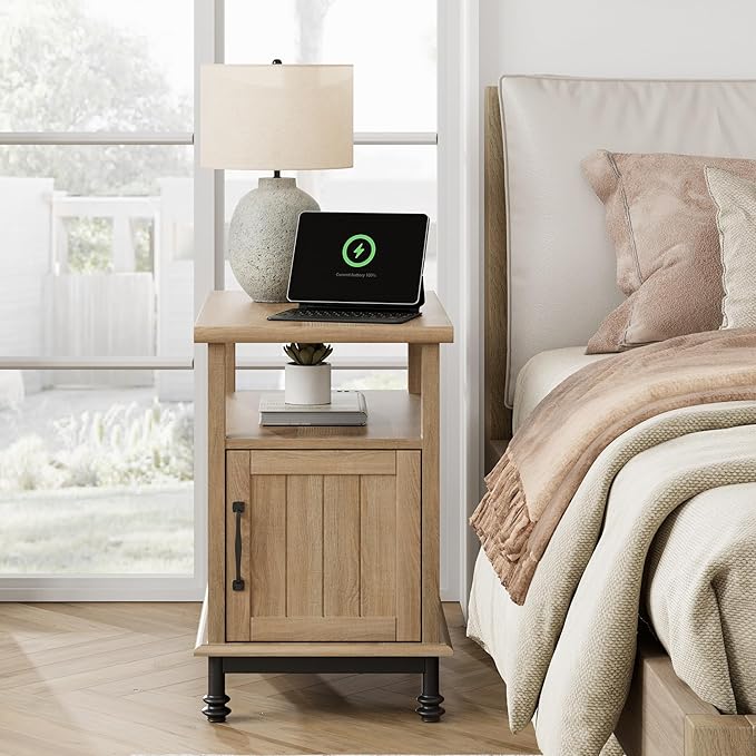 WAMPAT End Side with Charging Station, Narrow Side Table Nightstand with Storage Cabinet, Wooden Bedside Table with Metal Legs, Night Stand for Bedroom, Oak