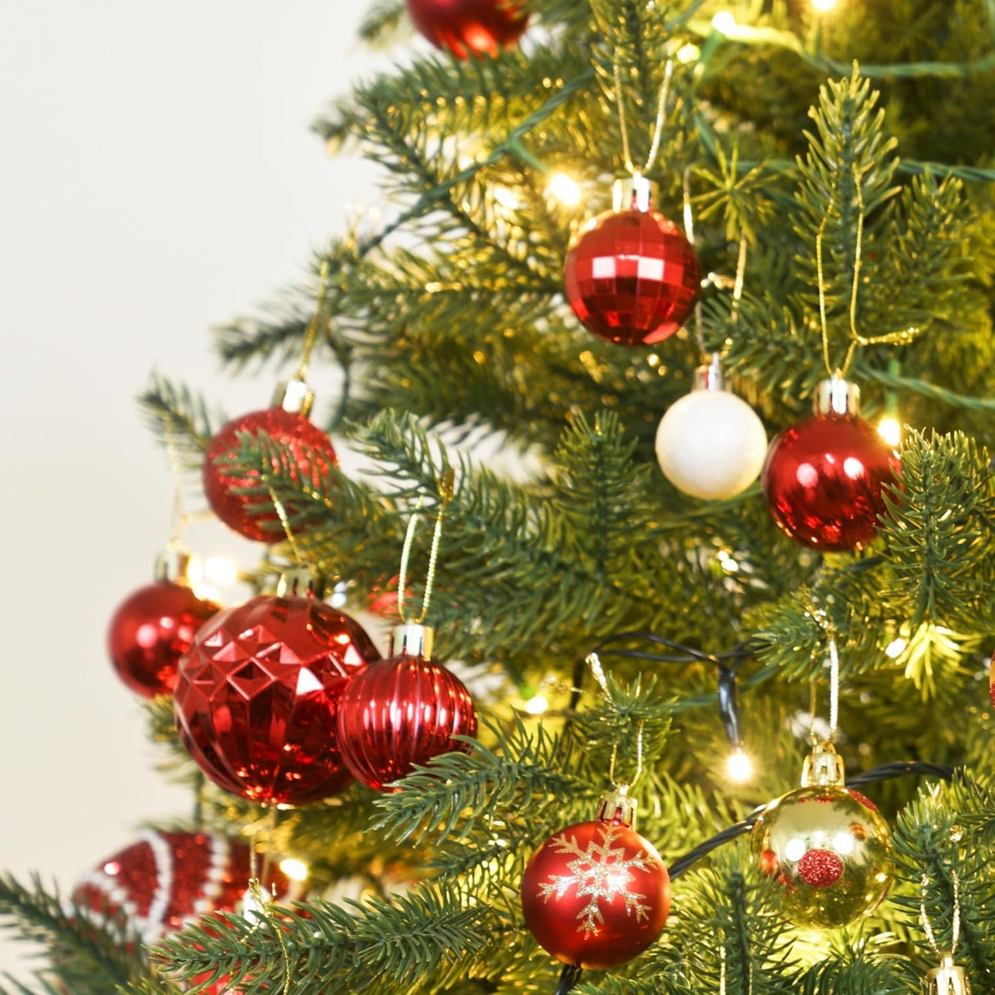 XmasExp 24ct Christmas Ball Ornaments Shatterproof Christmas Ornaments Set Decorations for Xmas Tree Balls 40mm/1.57" (1.57'', Red)