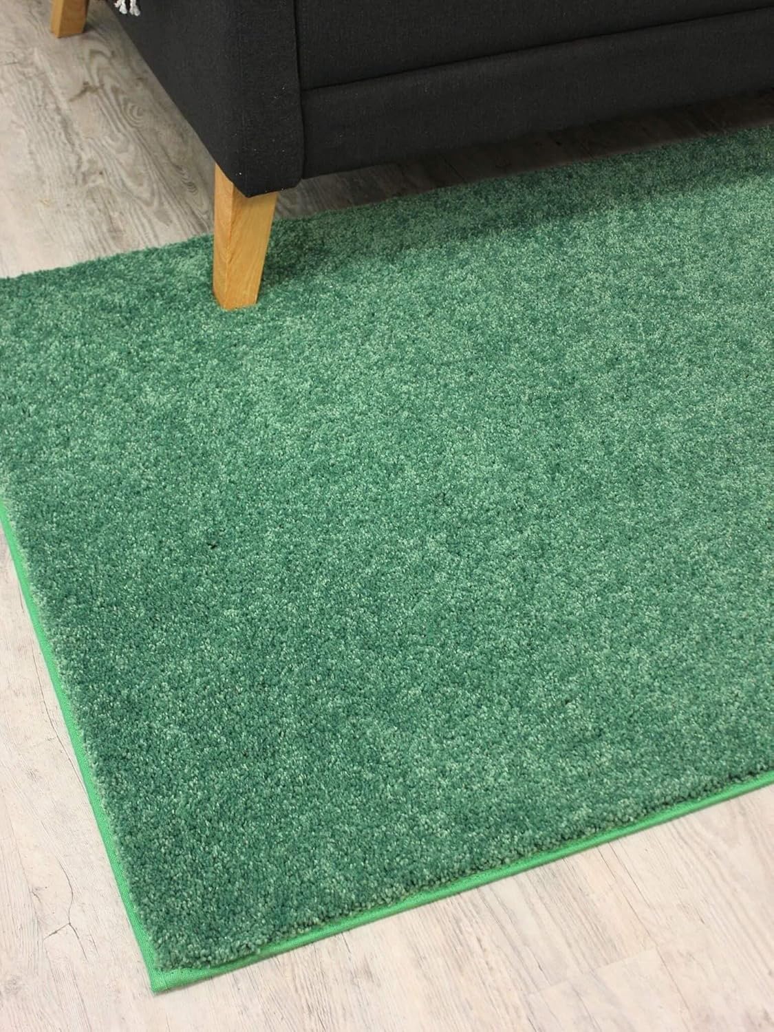 KOECKRITZ Soft and Colorful Kids Classroom Area Rugs (Passes Flammability Pill Test) Many Sizes and Bright Colors to Select from (4' Round, Froggy)
