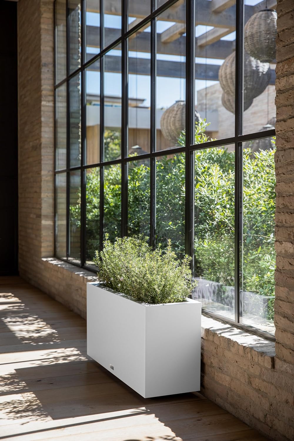 Veradek Block Series Long Box Planter - Large Rectangular Planter for Indoor or Outdoor Patio/Porch | Durable All-Weather Use with Drainage Holes | Modern Décor for Tall Plants, Flowers or Shrubs
