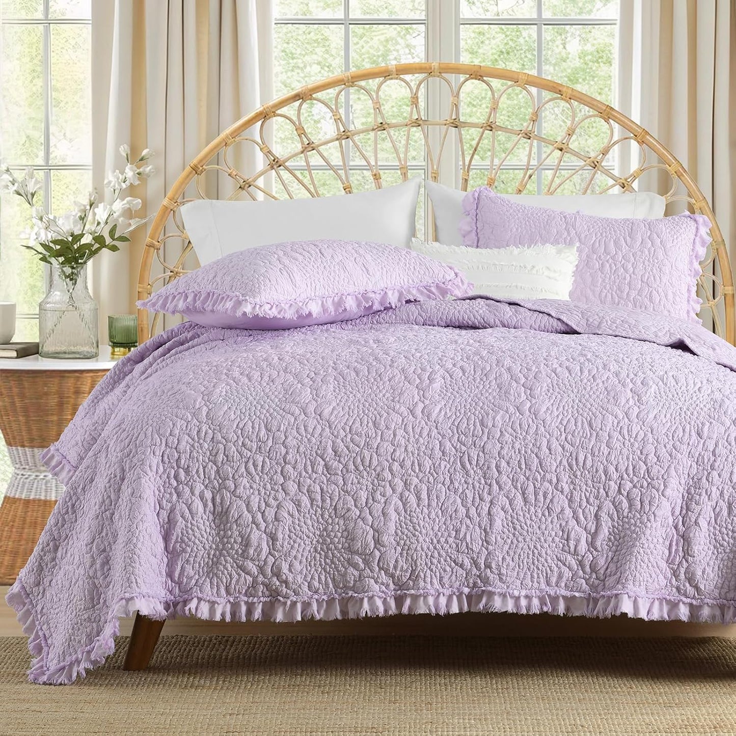 HORIMOTE HOME Lavender Ruffled Quilt Queen Size, Stone-Washed Microfiber Lightweight Crinkled Farmhouse Rustic Shabby Chic Bedding Set, 3 Pieces Reversible Bedspread with Pillow Shams for All Season