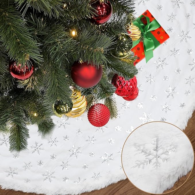 84 Inch Christmas Tree Skirt, Faux Fur Extra Large White Tree Skirt for 7 to 15 ft Xmas Tree, Plush Soft Thickened Mat with Silver Sequin Snowflake for Xmas Tree Decor Reusable Christmas Decorations
