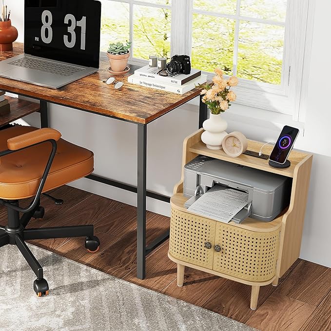 Metal Rattan End Table with Charging Station, Mid Century Modern Nightstand with 2 Doors, Bed Side Table with Storage for Couch,Living Room,Small Spaces, Sofa Side Table for Office,Dorm - Natural