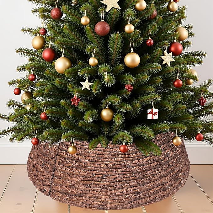 Handwoven Christmas Tree Collar – Natural Water Hyacinth Rattan Ring, Rustic Boho Holiday Decoration for Artificial Trees, Cozy Farmhouse Look (27 inch, Brown Wash)