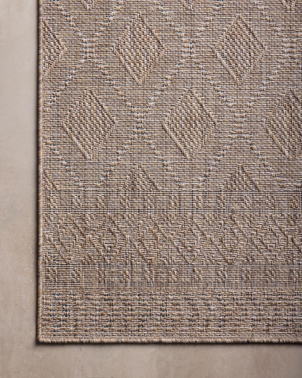 Loloi Amber Lewis Topanga Collection TOP-06 Natural/Mist 2'-3" x 3'-9" Indoor/Outdoor Area Rug
